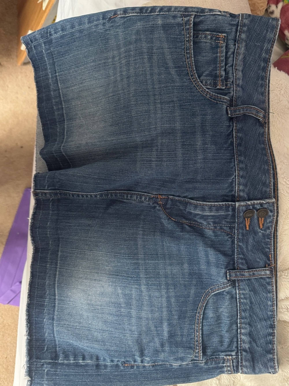 Old Navy Denim High-Low Jean Skirt in Medium Blue